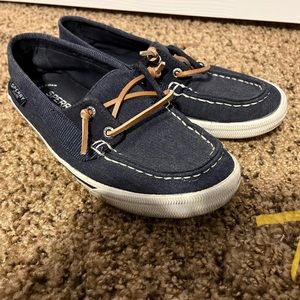 Navy sperrys